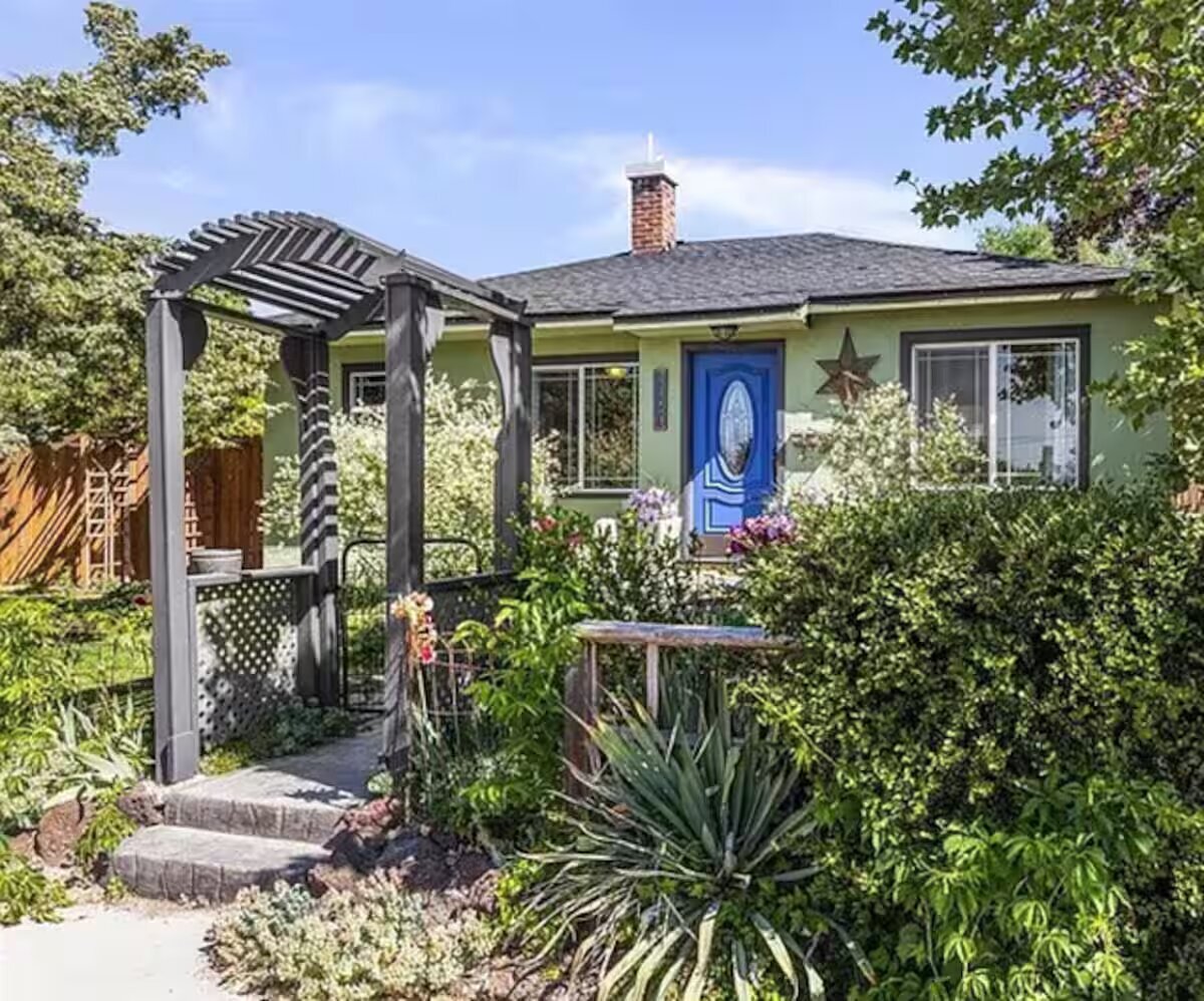 Riverwalk Cottage